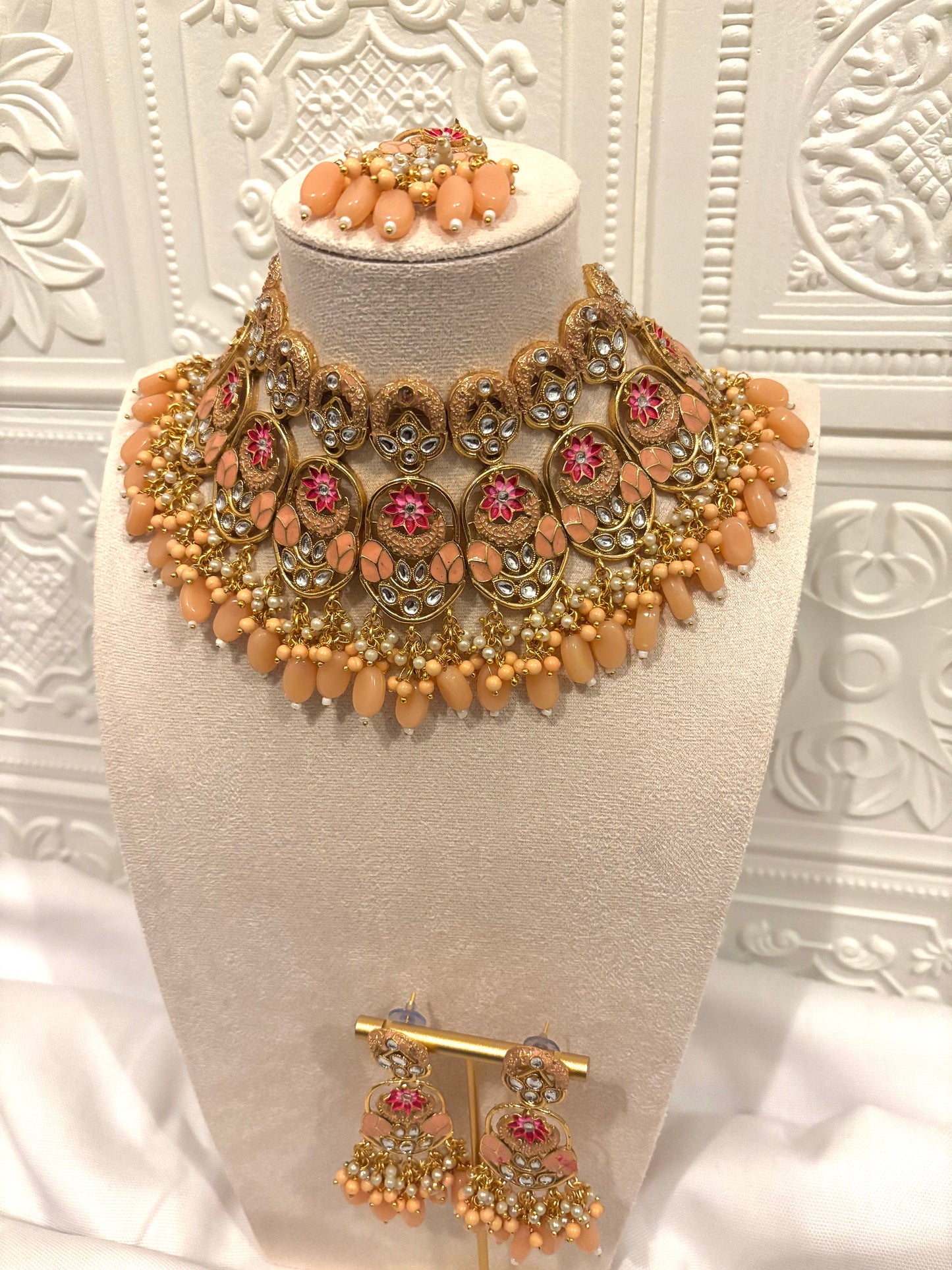 Peach Kundan Choker Set | Kundan Collection