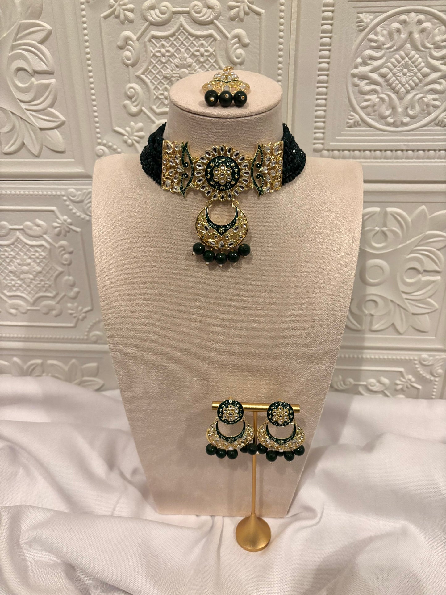 Green and Gold Choker Set | Meenakari Collection